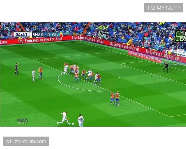 C罗精准插上连续破门领衔欧冠关键战锋线爆发