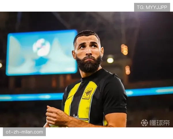 本泽马与吉鲁：全能核心和终极支点的战术价值对比分析